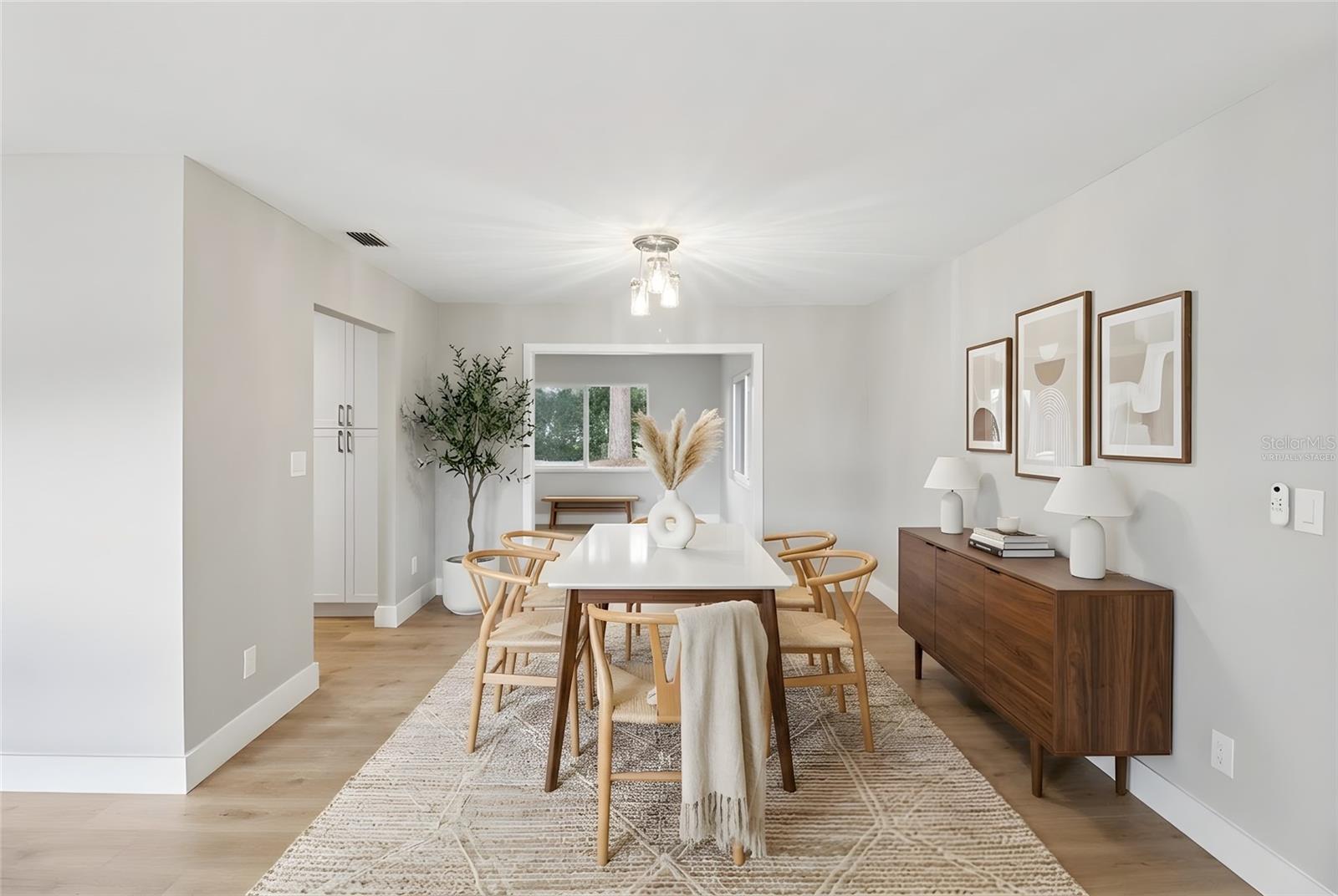 Image 5 of 32 For 1412 Digarmo Terrace