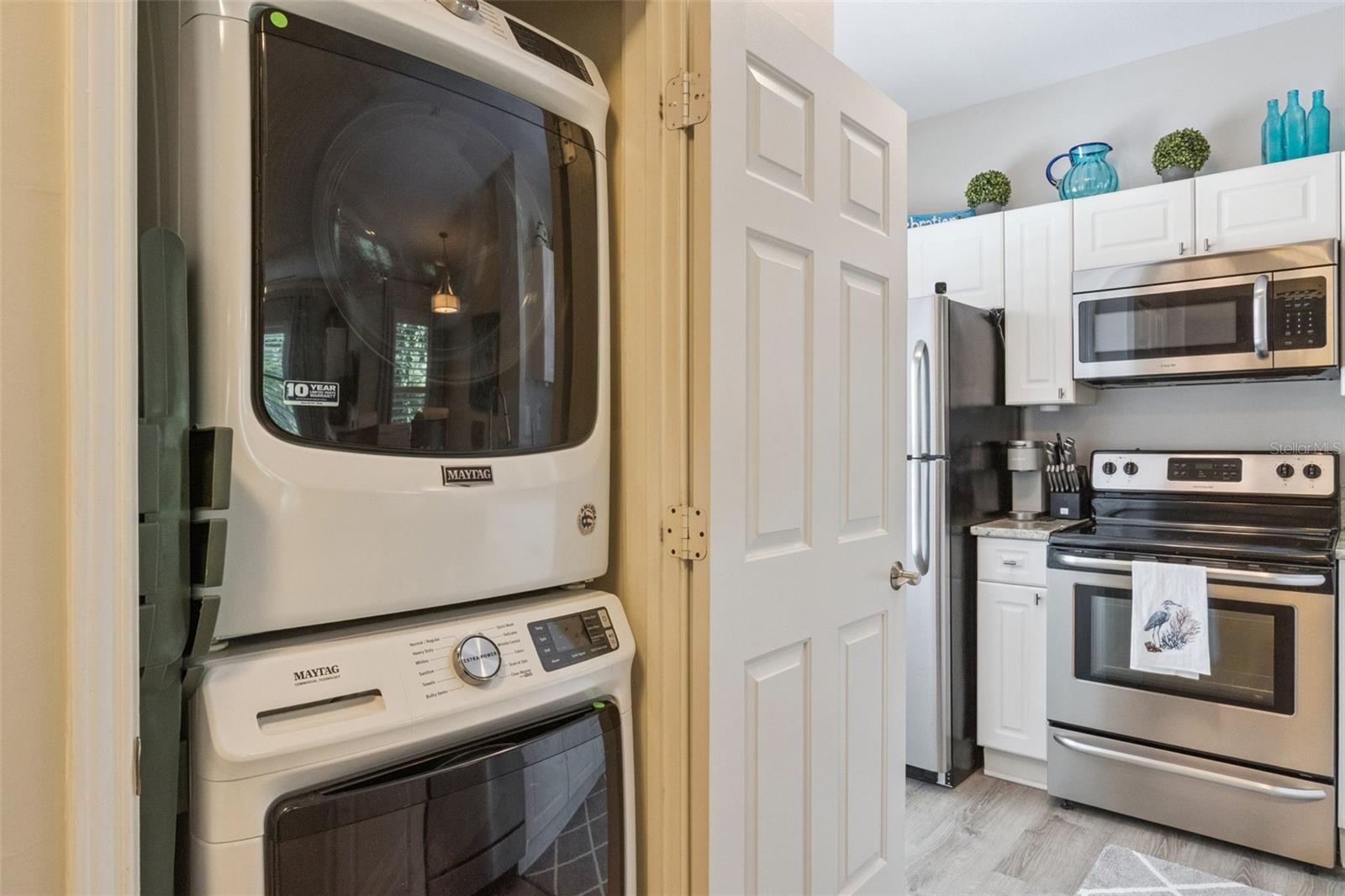 Image 10 of 22 For 582 Water Street 582