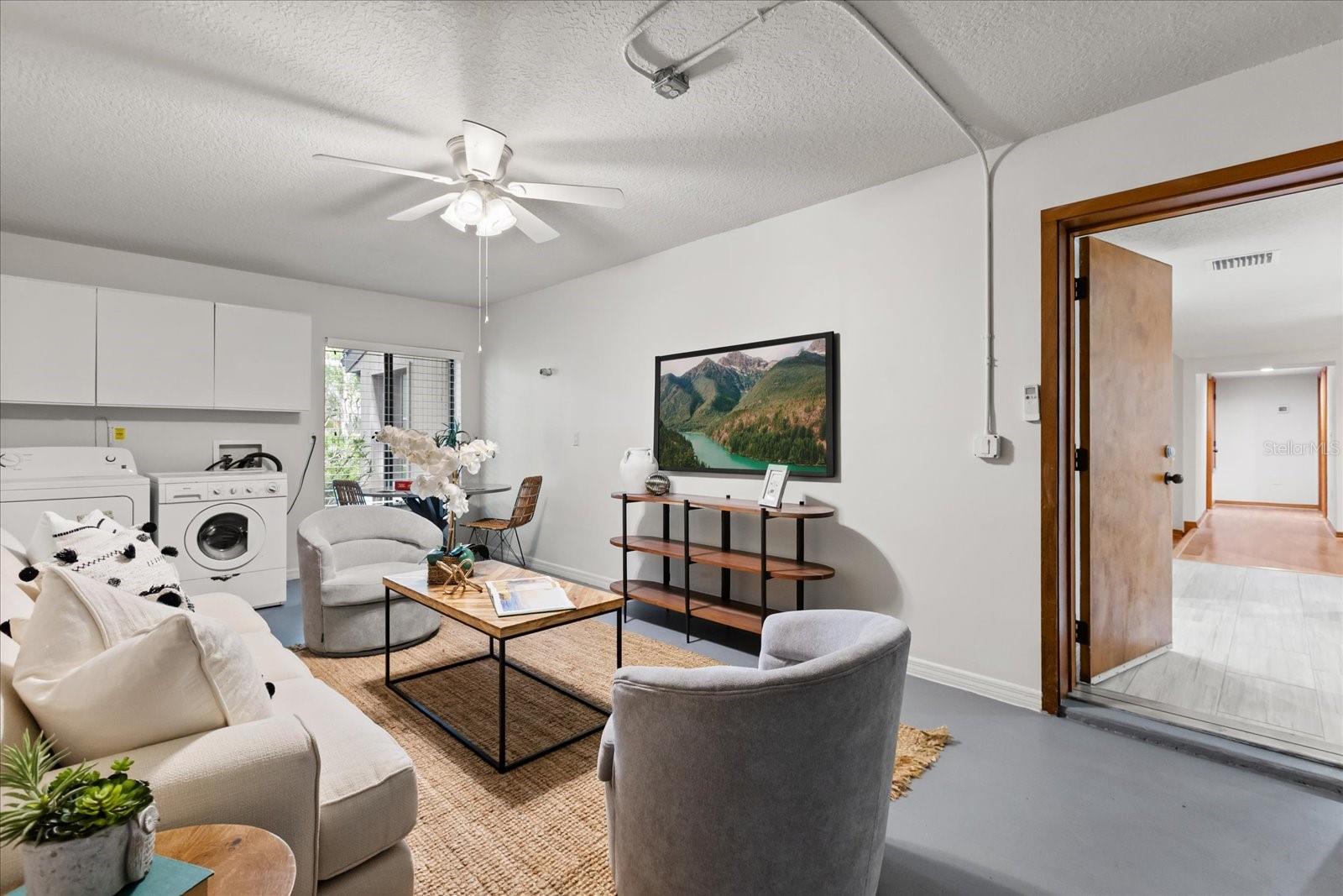 Image 25 of 50 For 546 Osceola Avenue 31