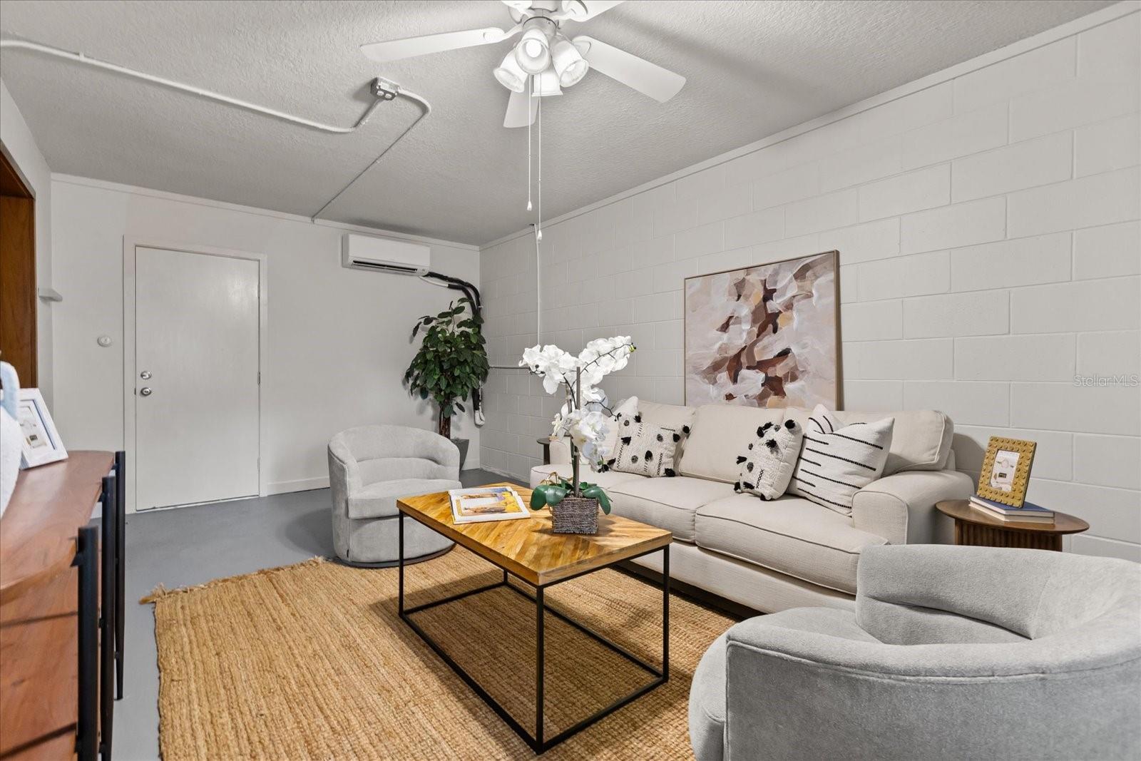 Image 27 of 50 For 546 Osceola Avenue 31