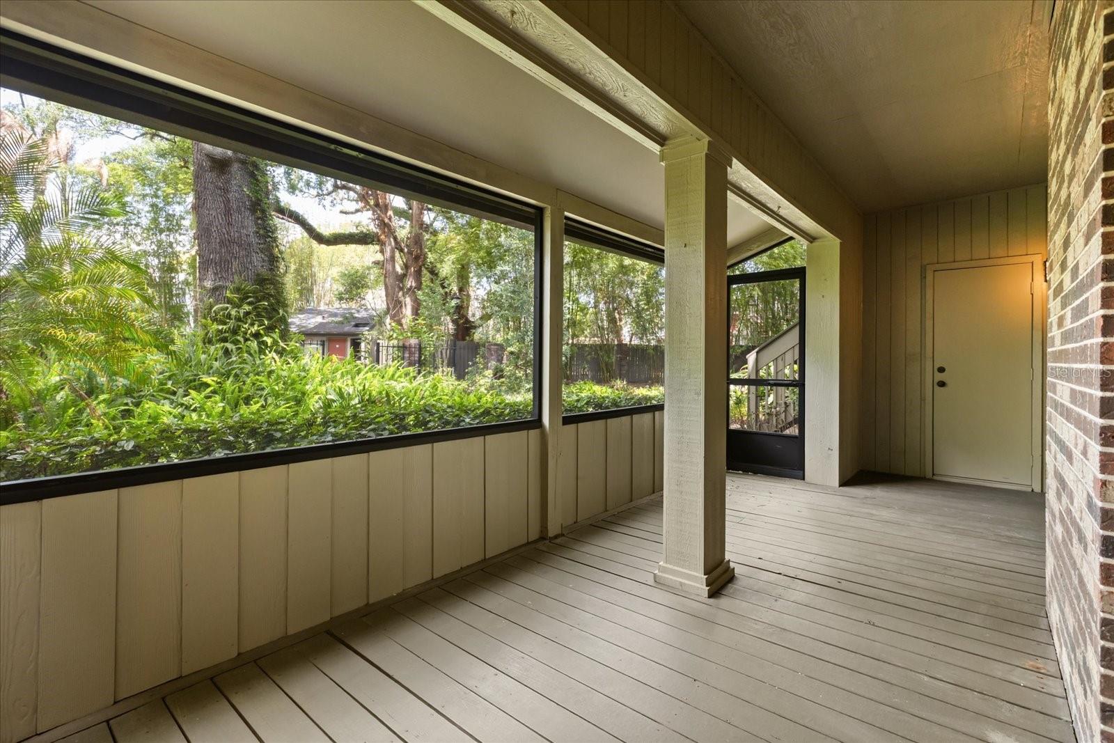 Image 28 of 50 For 546 Osceola Avenue 31