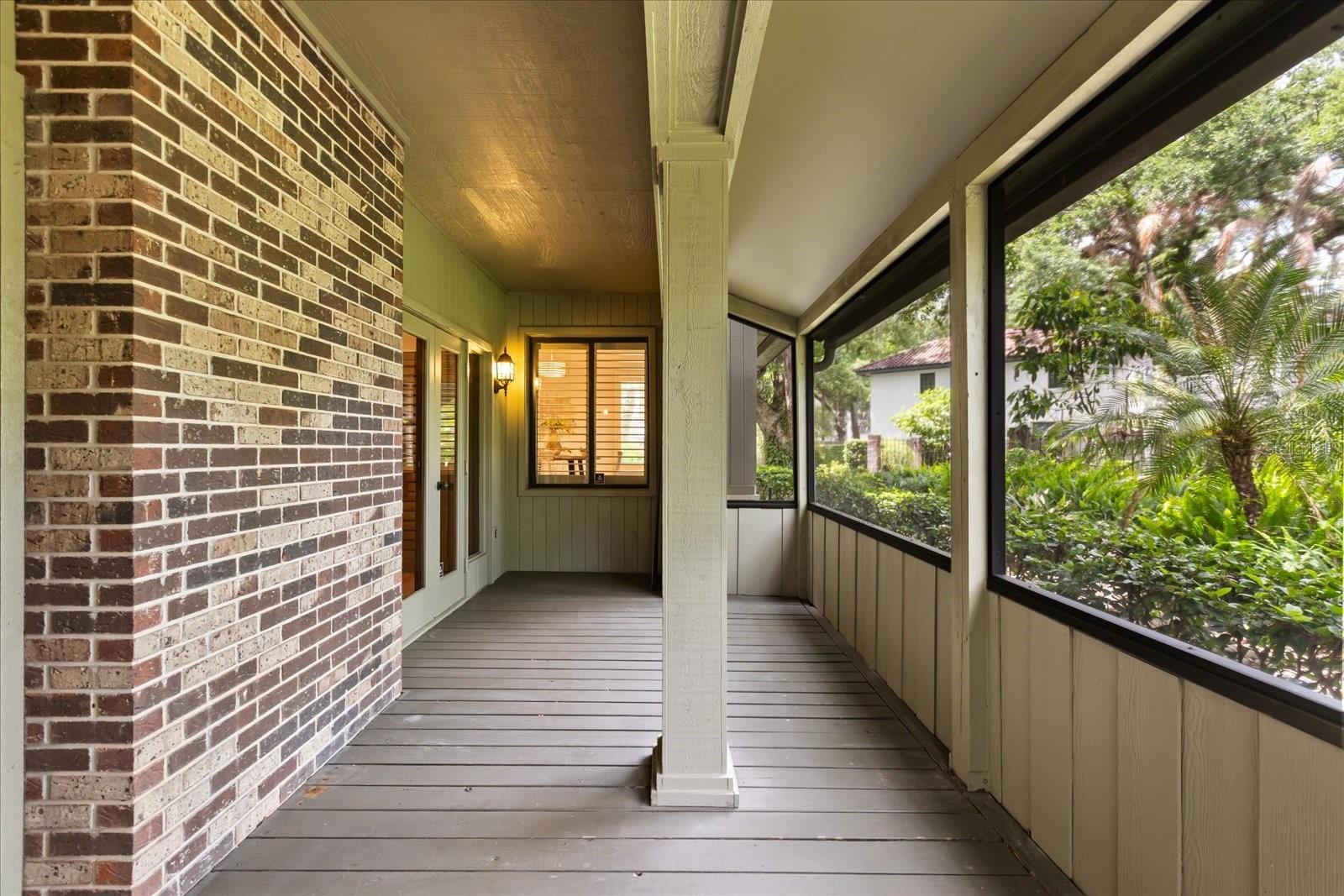 Image 29 of 50 For 546 Osceola Avenue 31