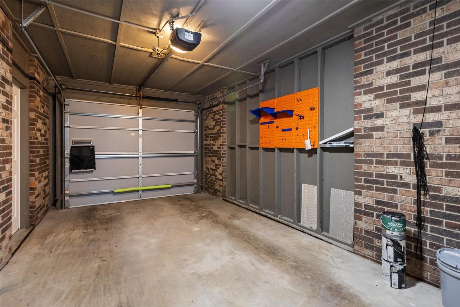 Image 36 of 50 For 546 Osceola Avenue 31