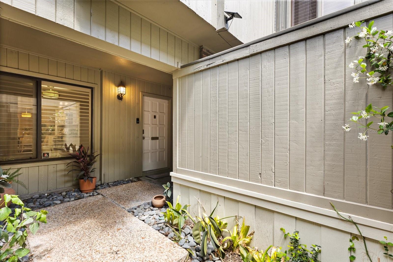 Image 4 of 50 For 546 Osceola Avenue 31