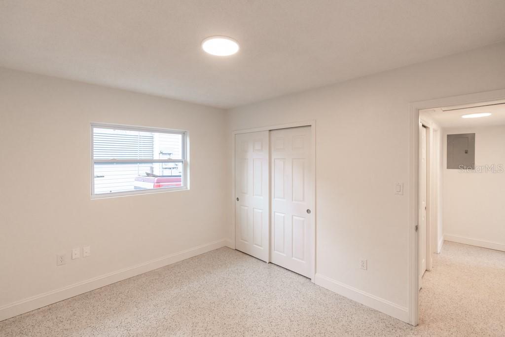 Image 17 of 31 For 1618 Indiana Avenue