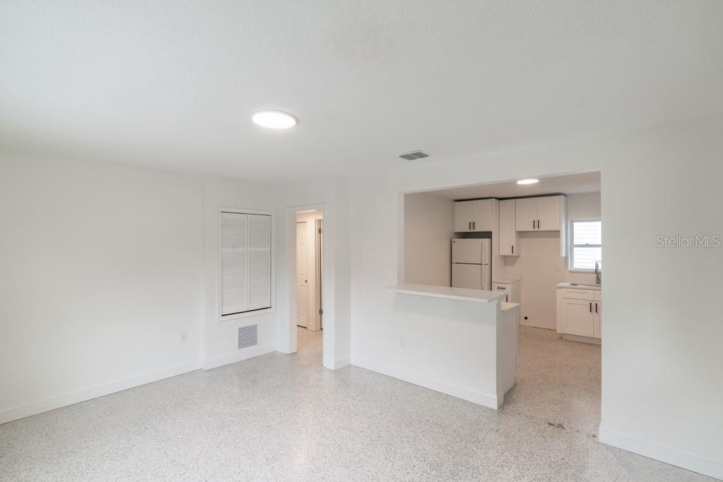 Image 2 of 31 For 1618 Indiana Avenue