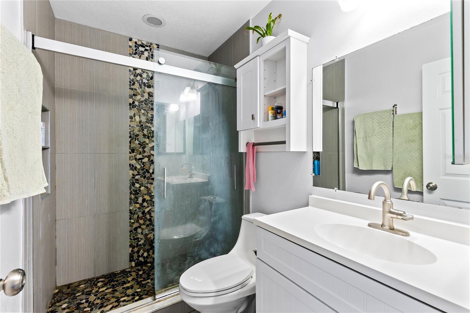 Image 14 of 29 For 6187 Chapledale Drive