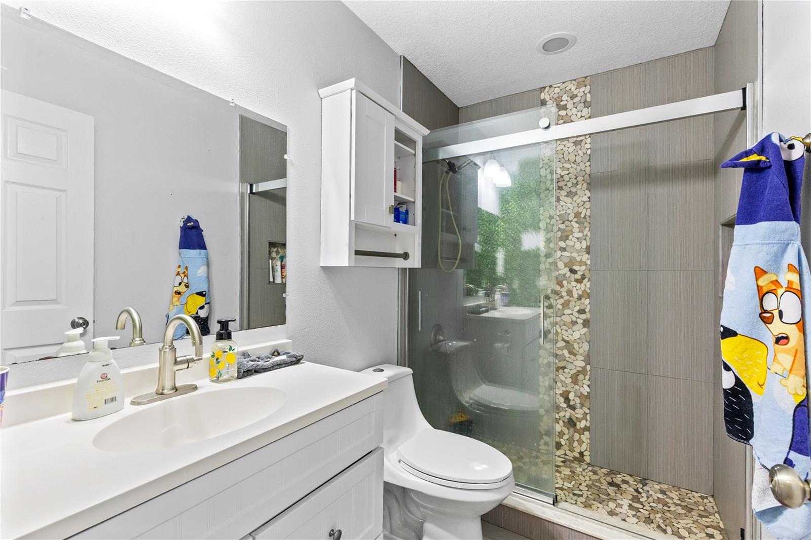 Image 16 of 29 For 6187 Chapledale Drive