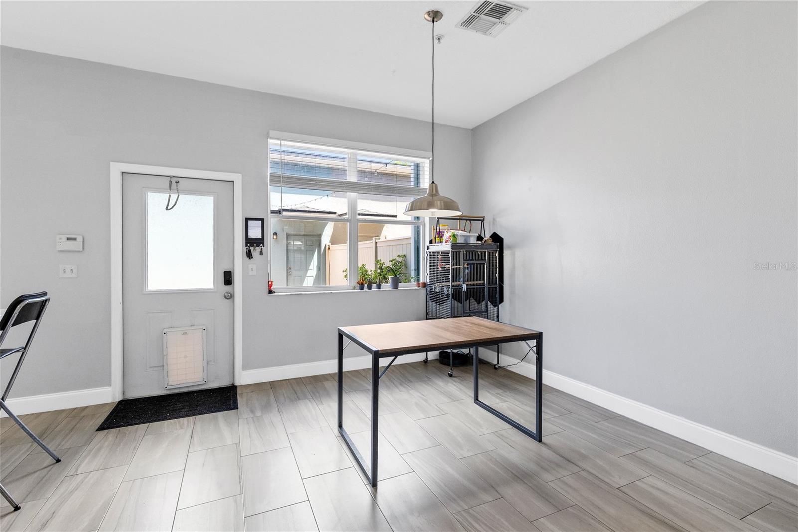 Image 5 of 29 For 6187 Chapledale Drive