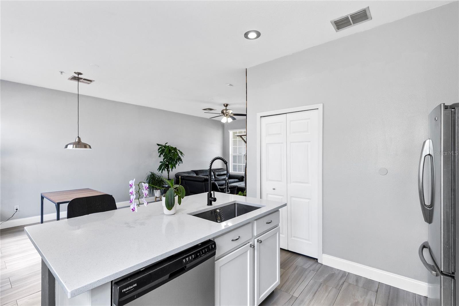 Image 8 of 29 For 6187 Chapledale Drive