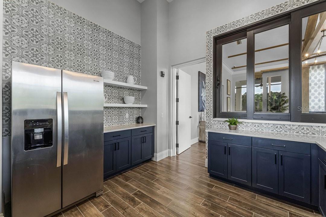 Image 30 of 48 For 3090 Grey Moss Drive