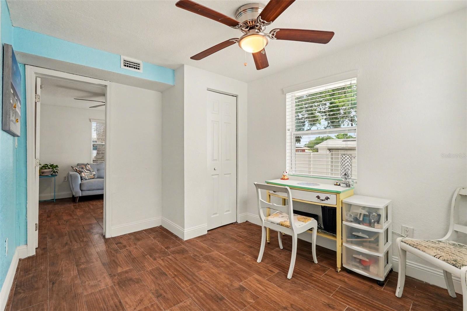 Image 17 of 29 For 10555 109th Street