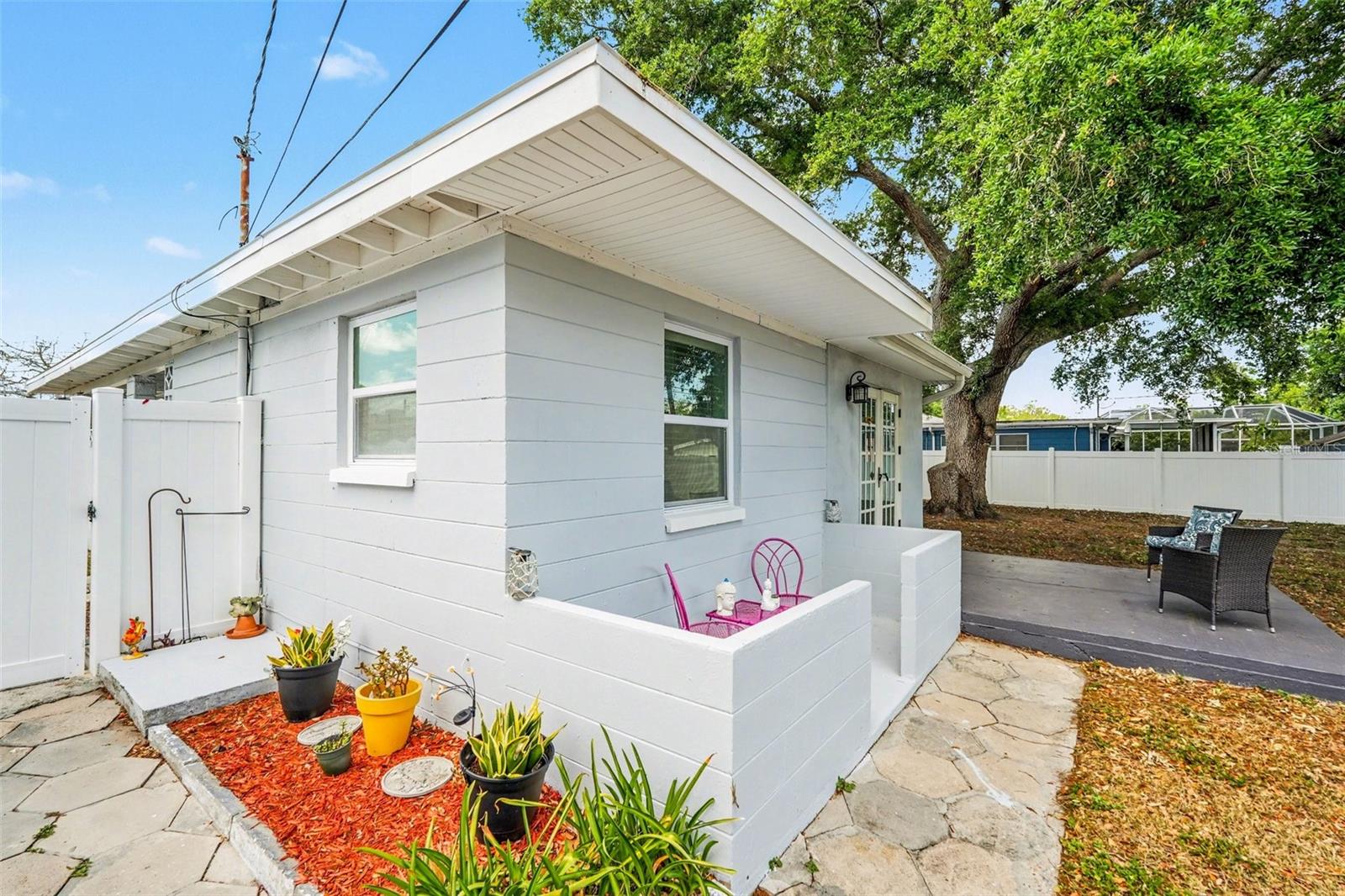 Image 25 of 29 For 10555 109th Street