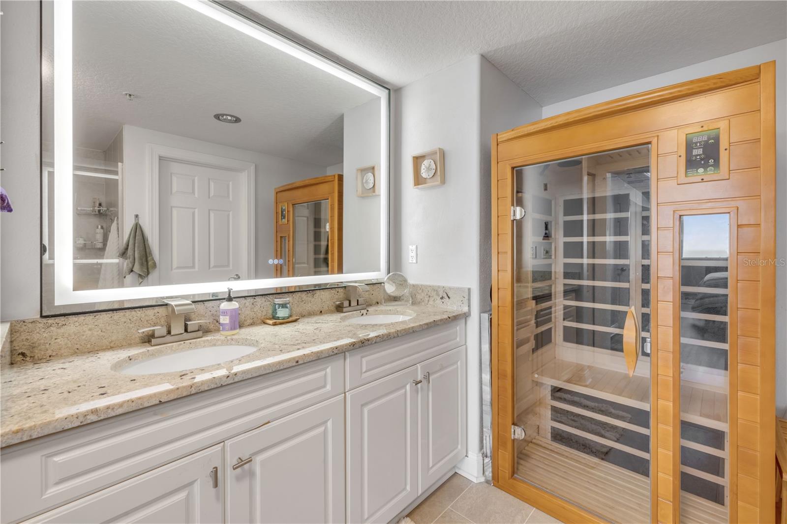 Image 18 of 34 For 60 Surfview Drive 510