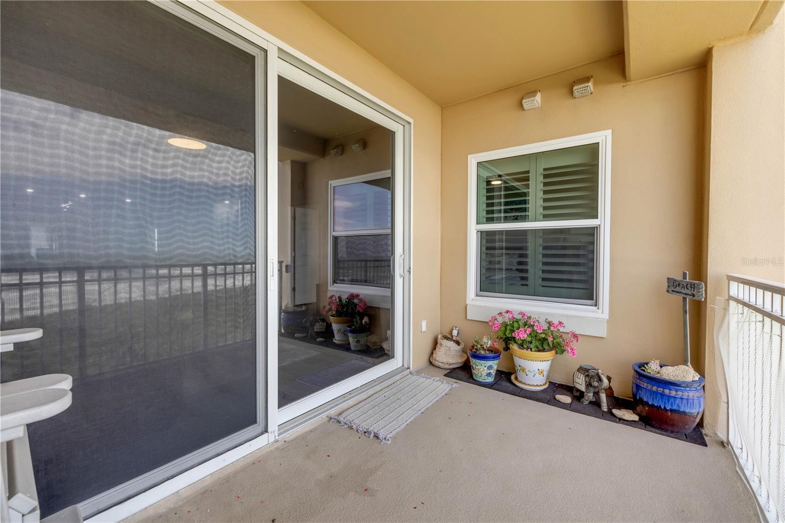 Image 25 of 34 For 60 Surfview Drive 510