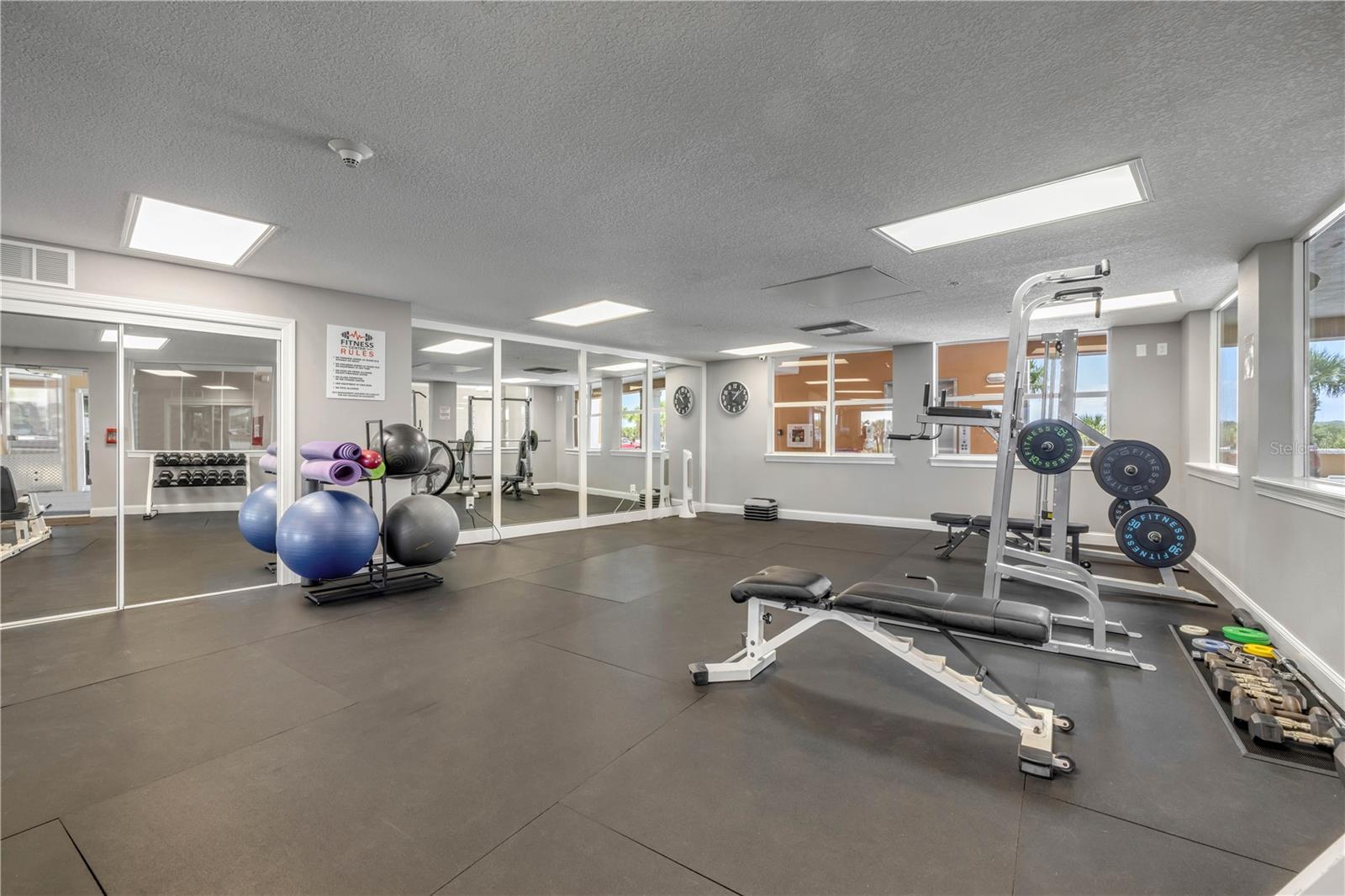 Image 29 of 34 For 60 Surfview Drive 510