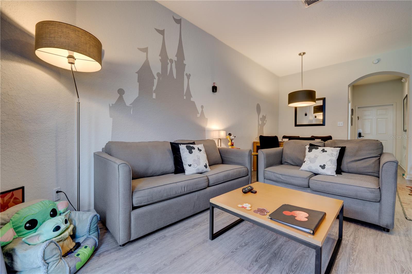 Image 23 of 84 For 2720 Roadster