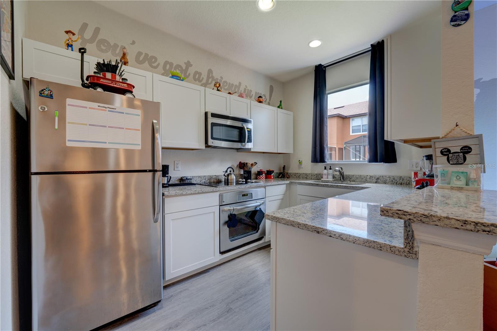 Image 27 of 84 For 2720 Roadster