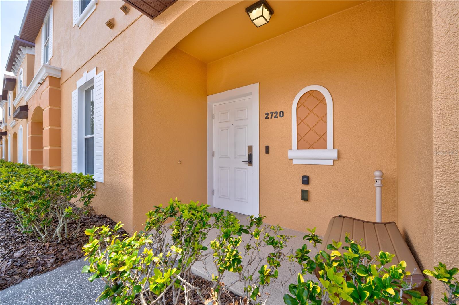 Image 3 of 84 For 2720 Roadster