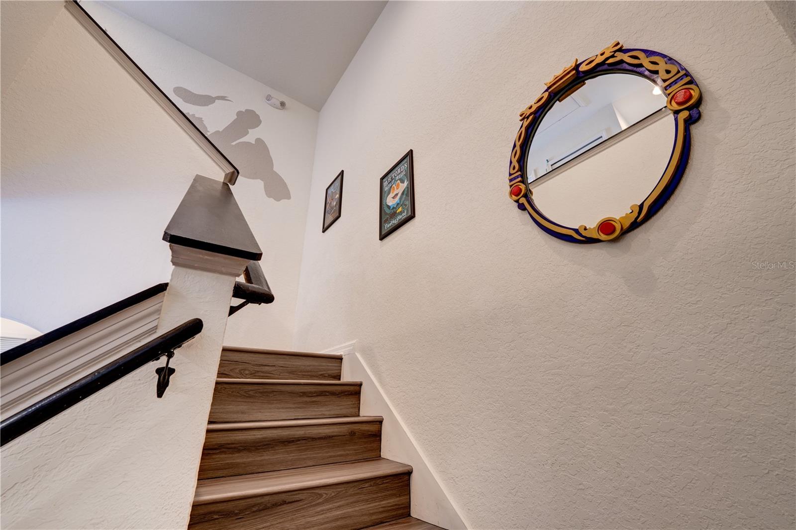 Image 47 of 84 For 2720 Roadster