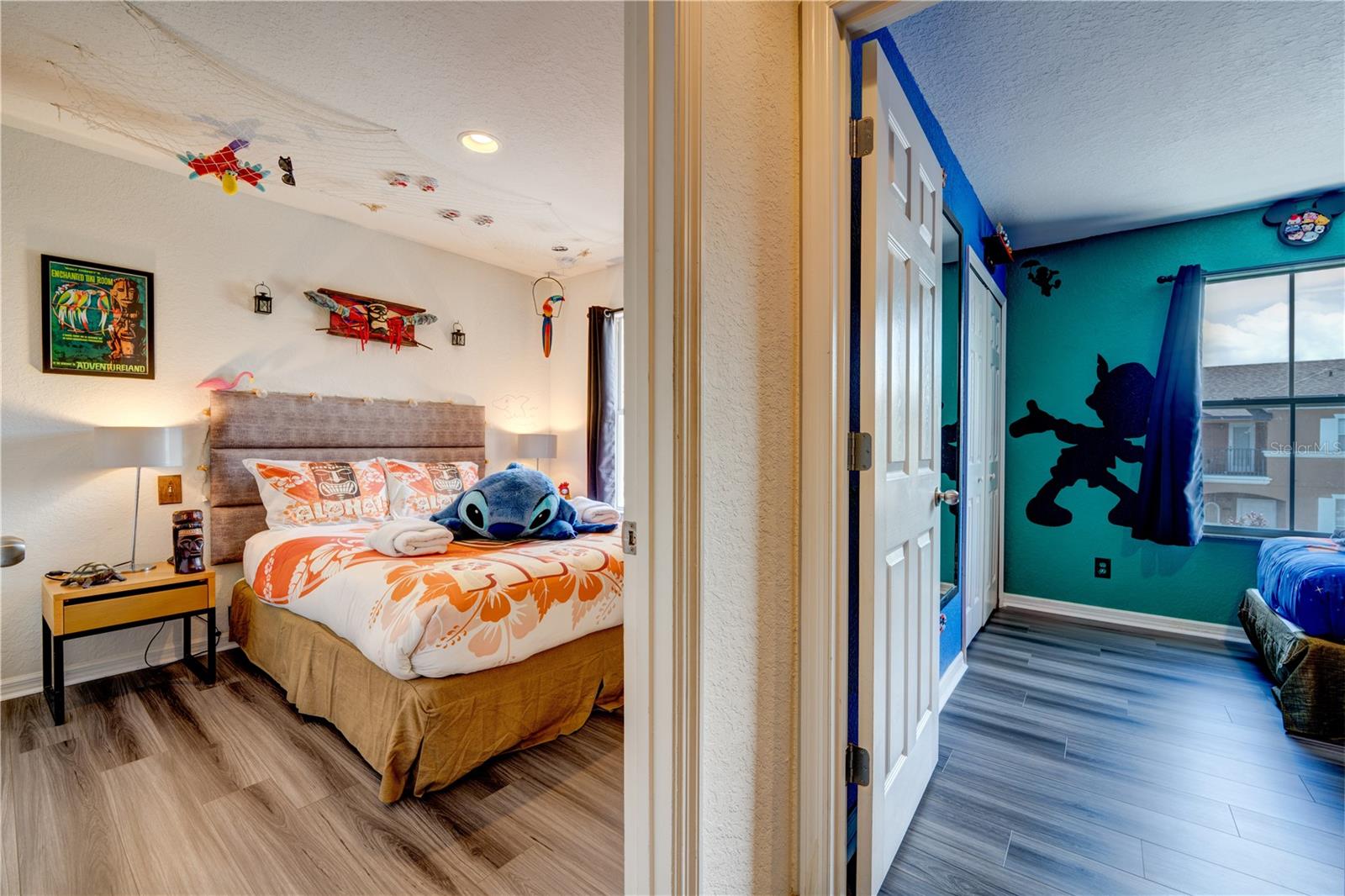 Image 49 of 84 For 2720 Roadster