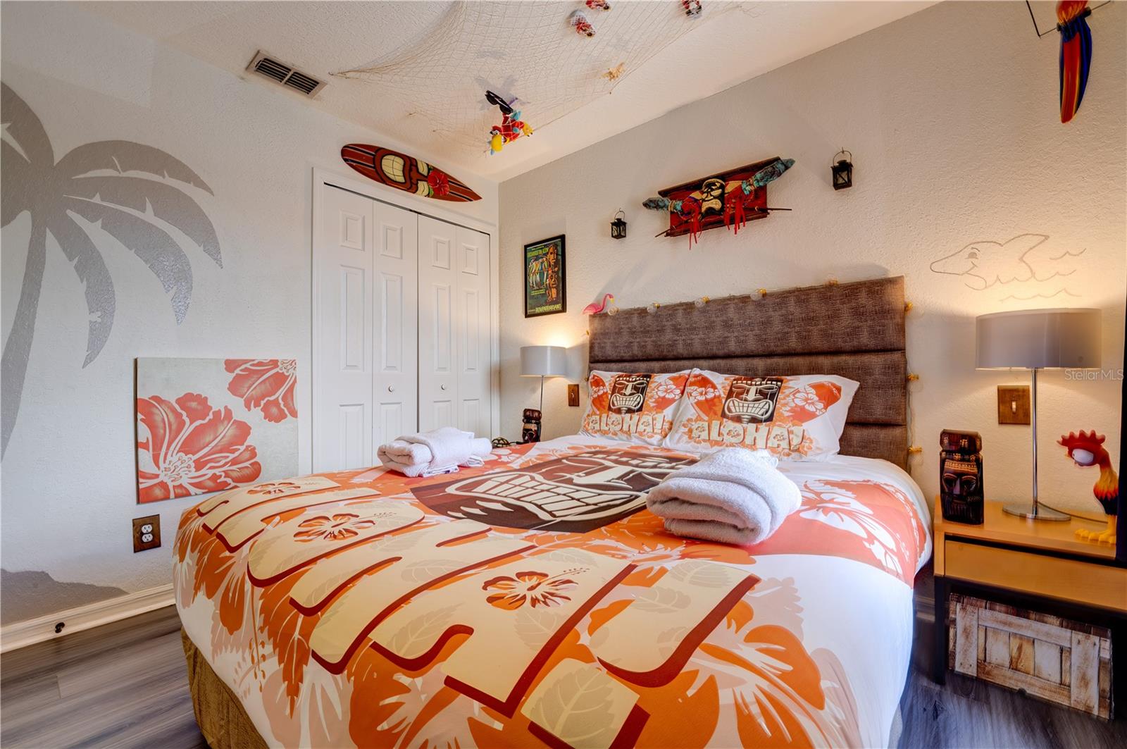 Image 60 of 84 For 2720 Roadster