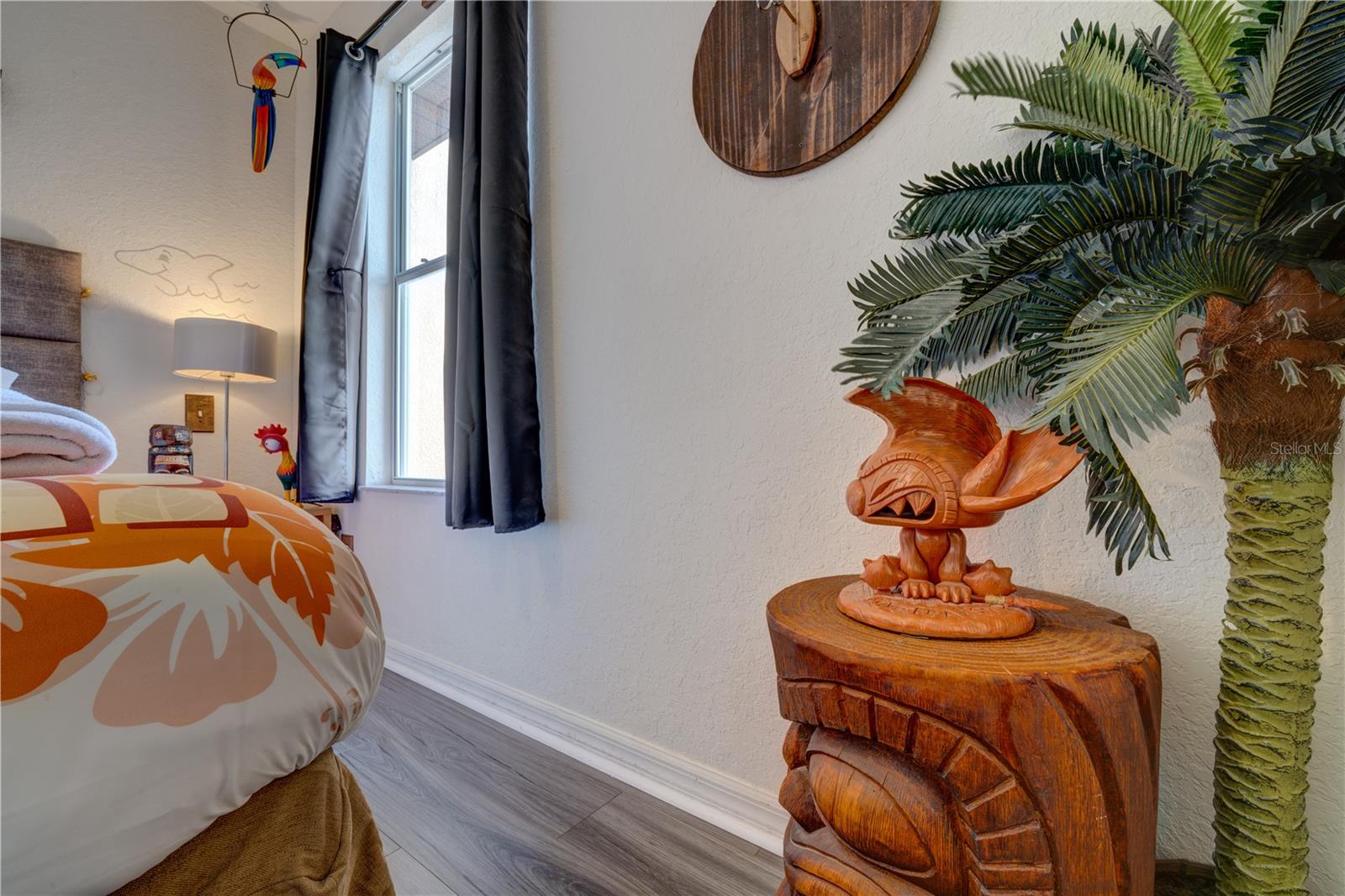 Image 63 of 84 For 2720 Roadster