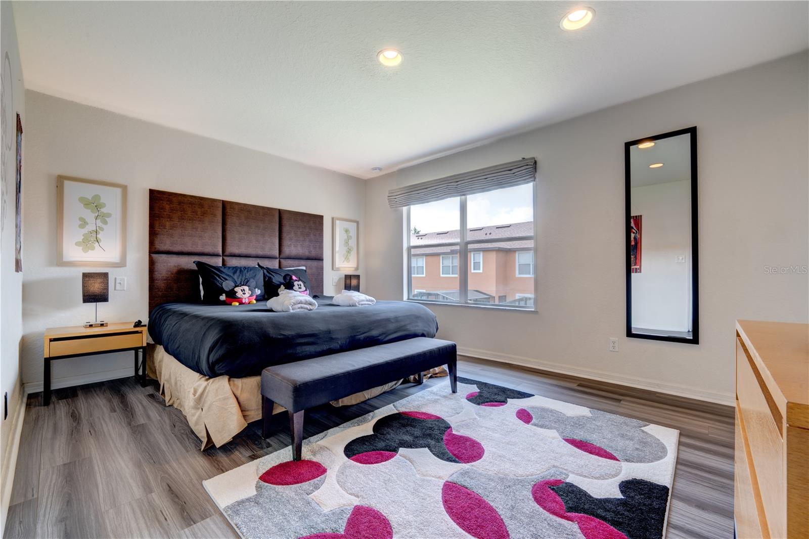 Image 67 of 84 For 2720 Roadster