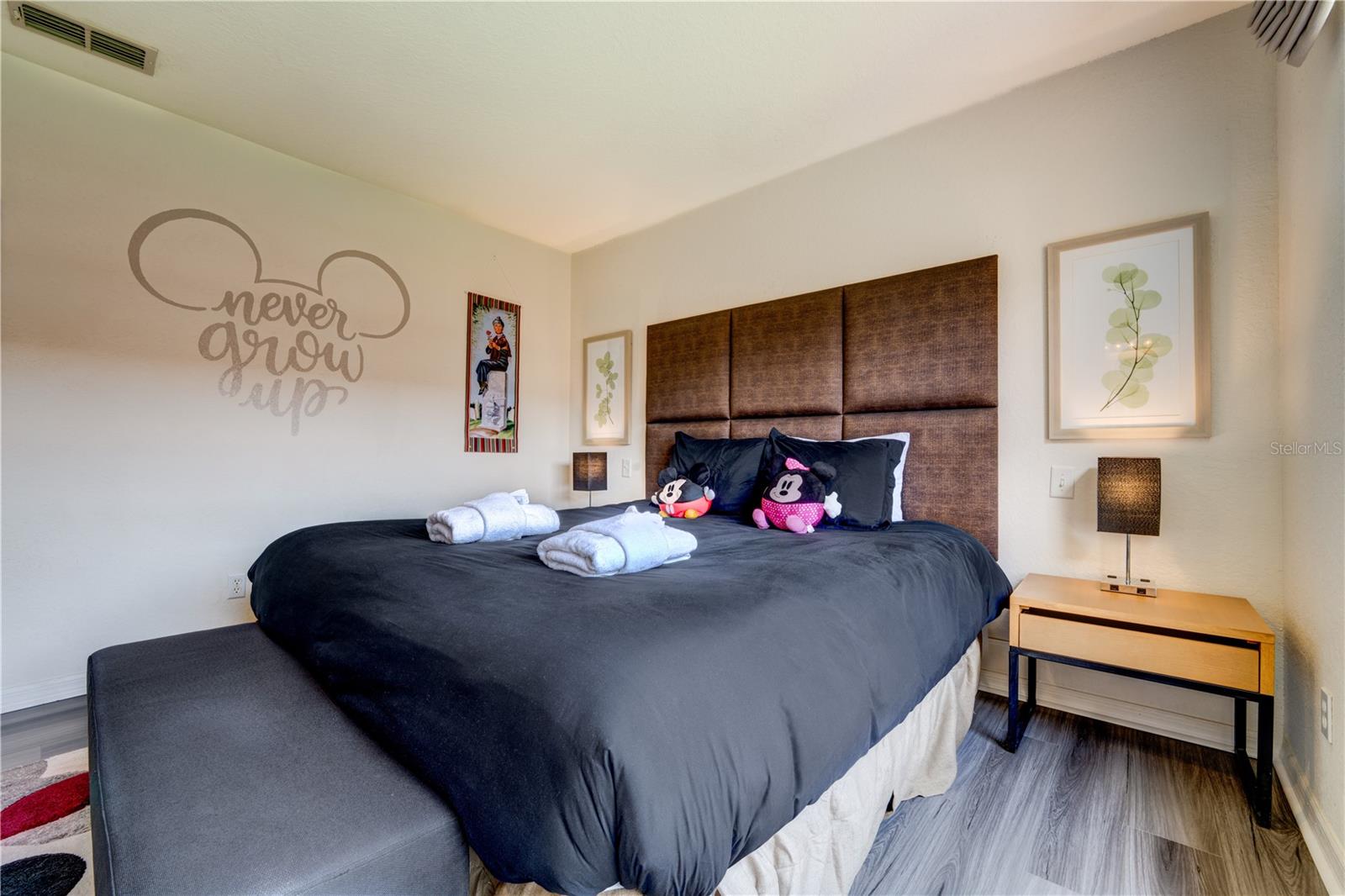 Image 69 of 84 For 2720 Roadster