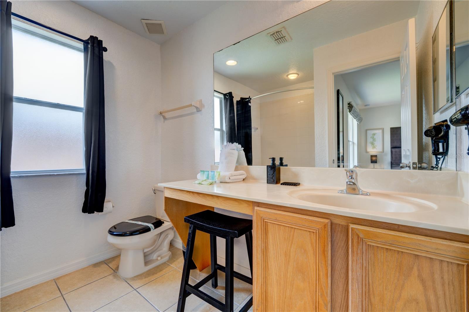 Image 72 of 84 For 2720 Roadster