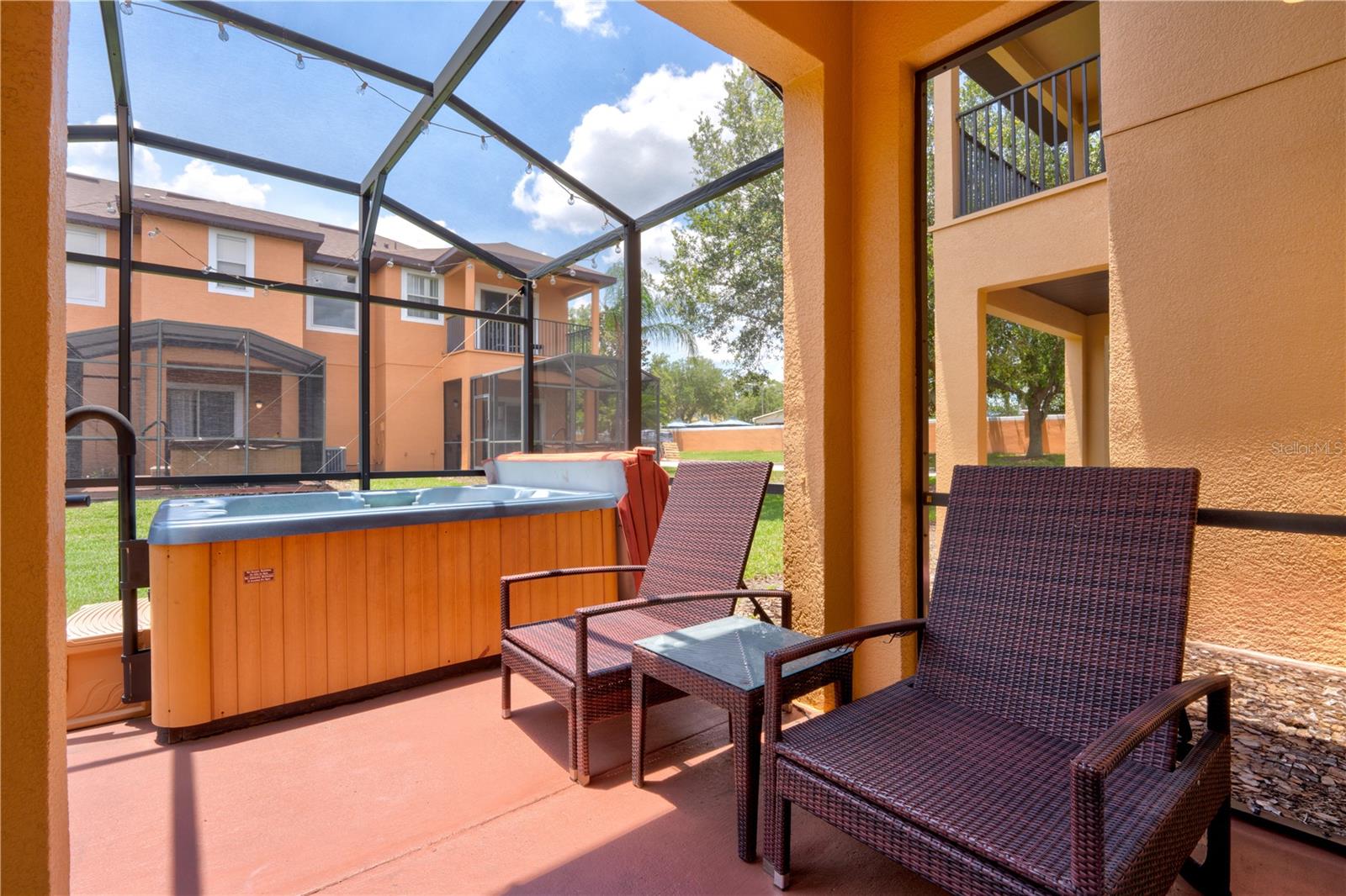 Image 75 of 84 For 2720 Roadster