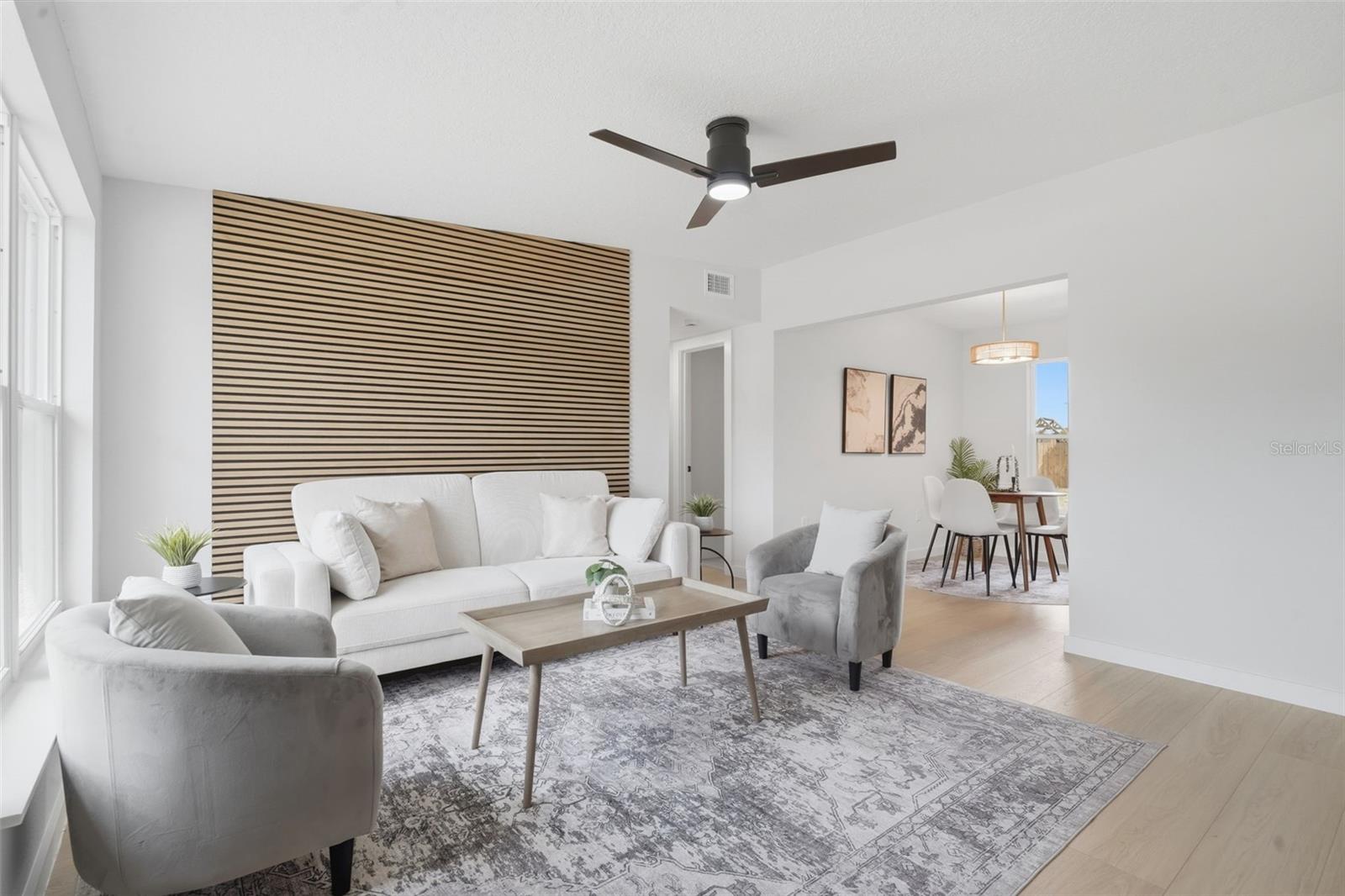 Image 4 of 31 For 725 Logan Drive