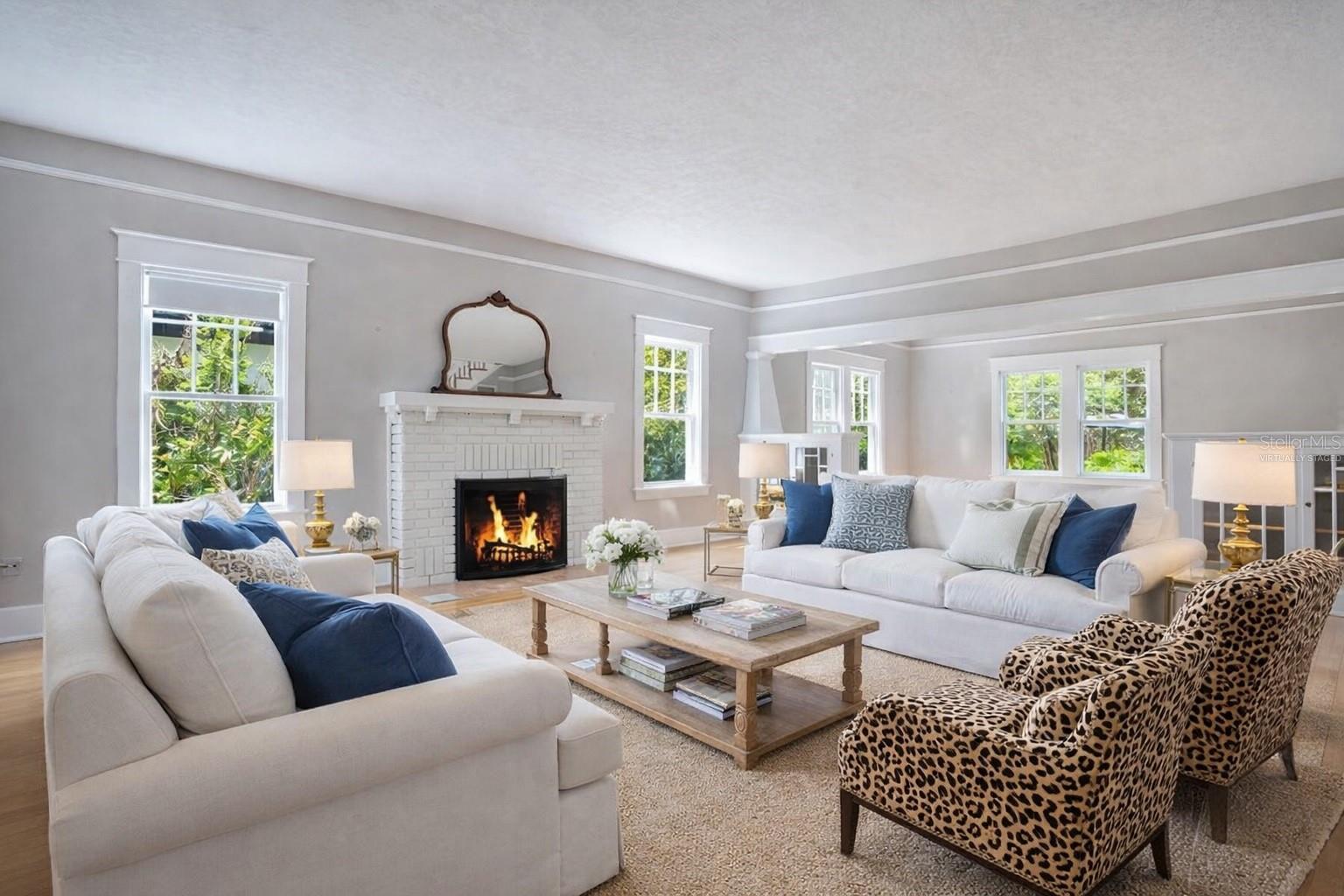 Image 4 of 37 For 1565 Forest Avenue