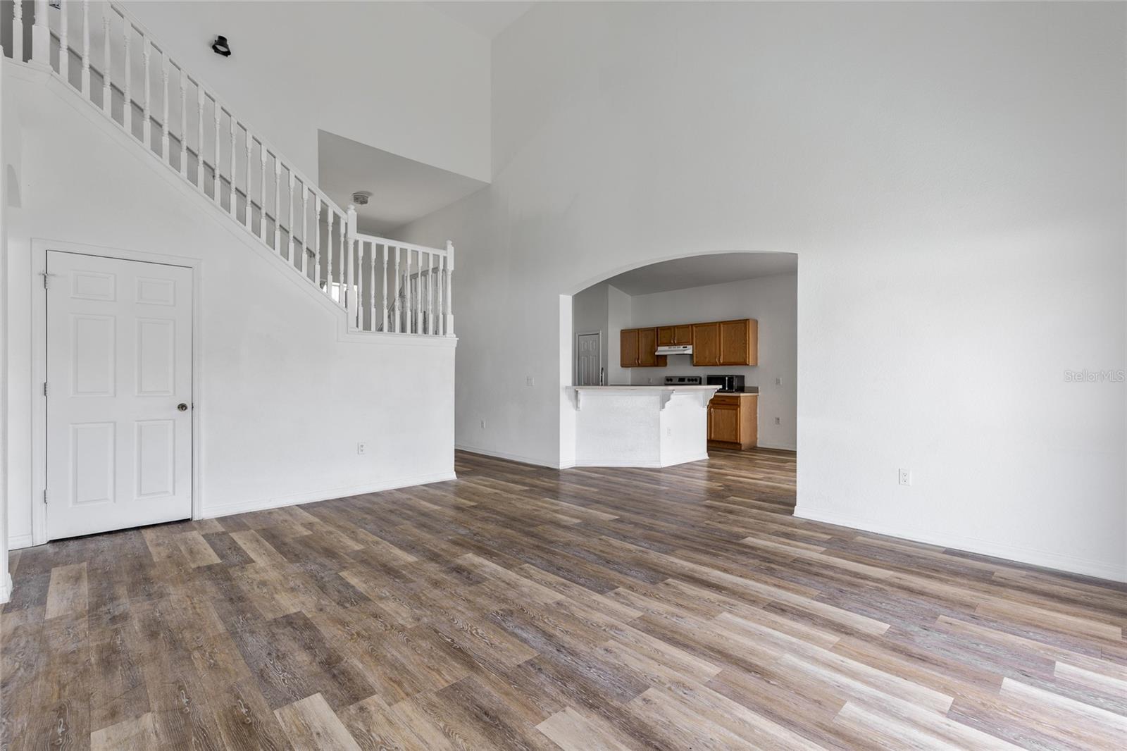 Image 12 of 28 For 308 Cimarron Court