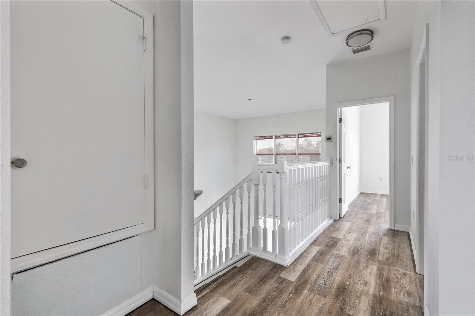 Image 20 of 28 For 308 Cimarron Court