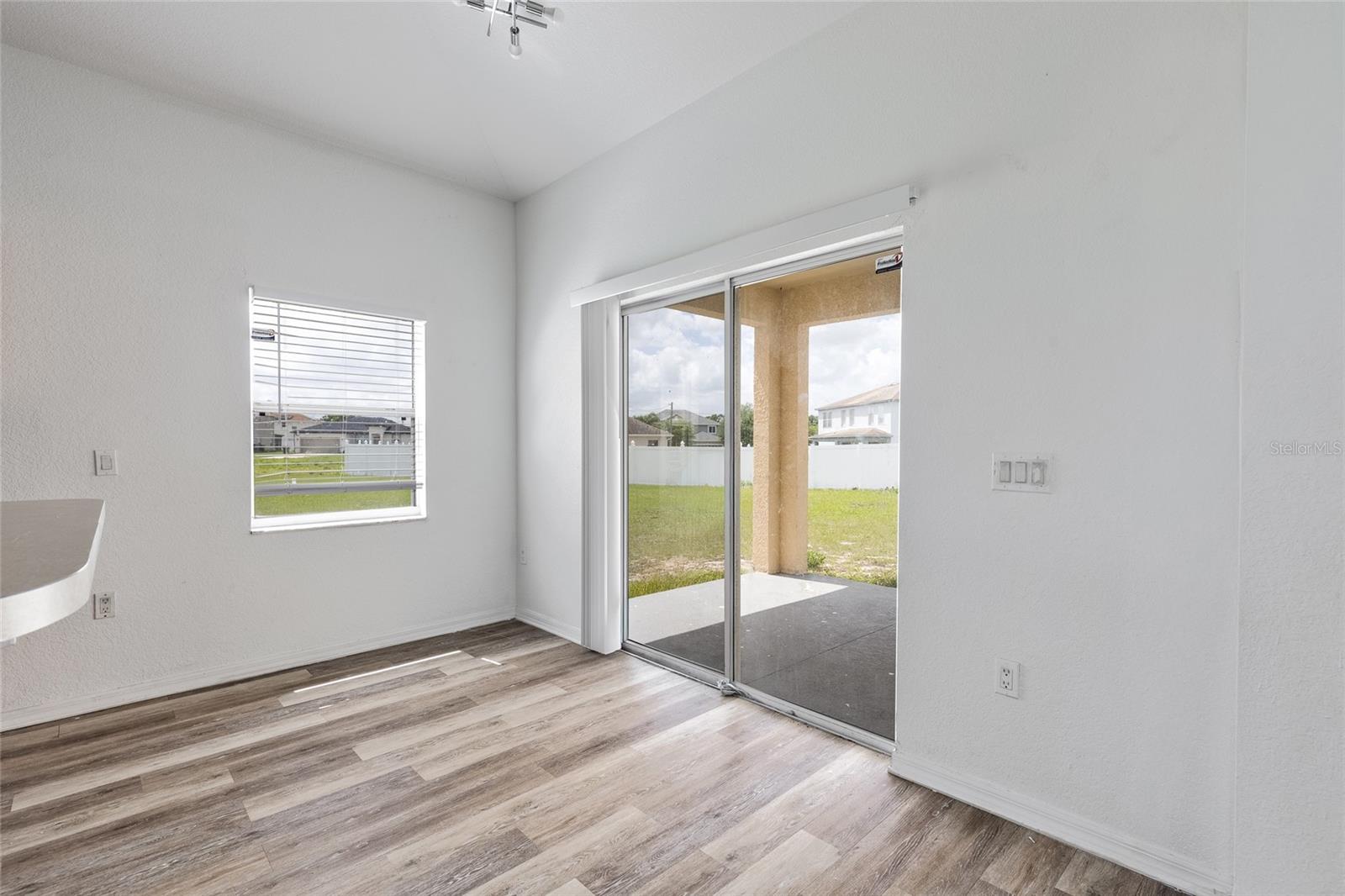 Image 9 of 28 For 308 Cimarron Court