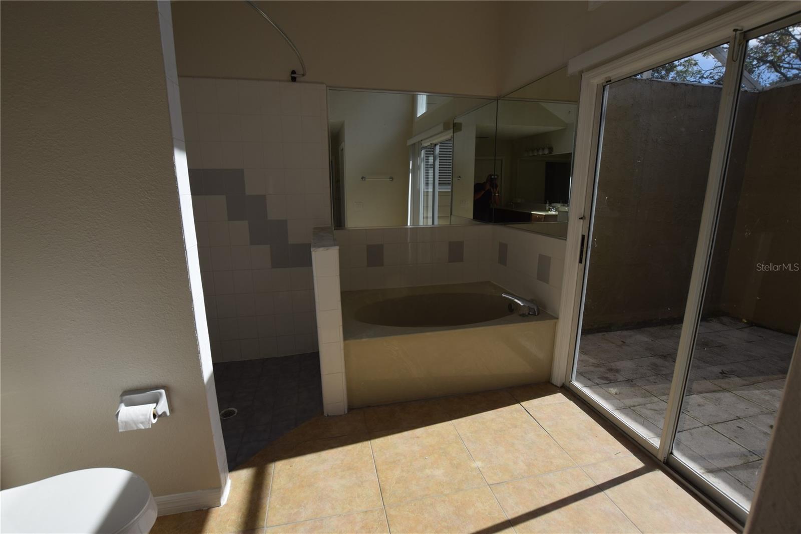 Image 20 of 24 For 6952 Knightswood Drive