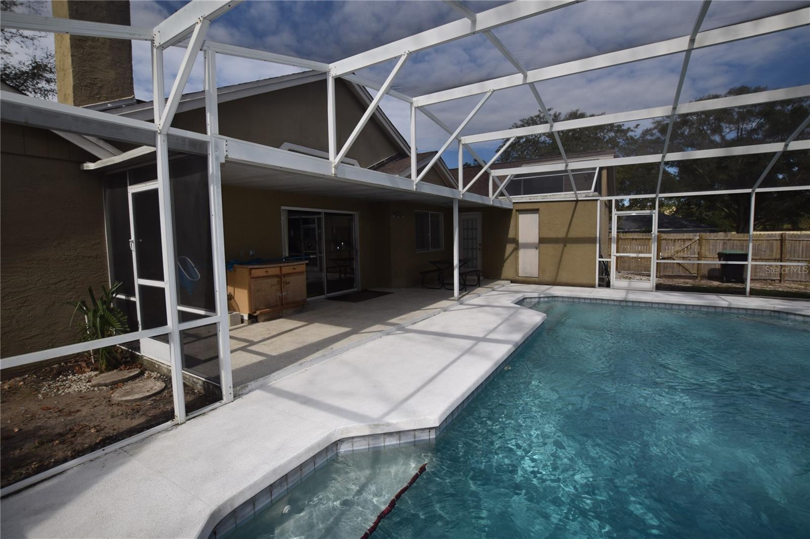 Image 5 of 24 For 6952 Knightswood Drive