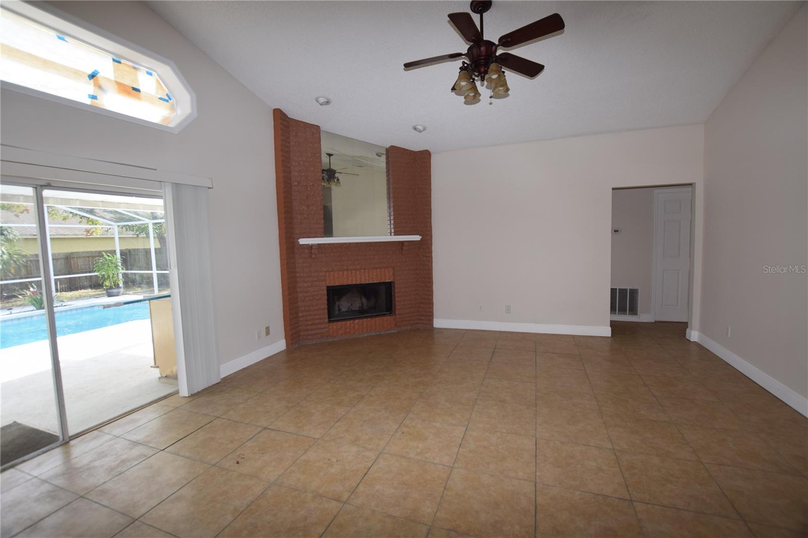 Image 6 of 24 For 6952 Knightswood Drive