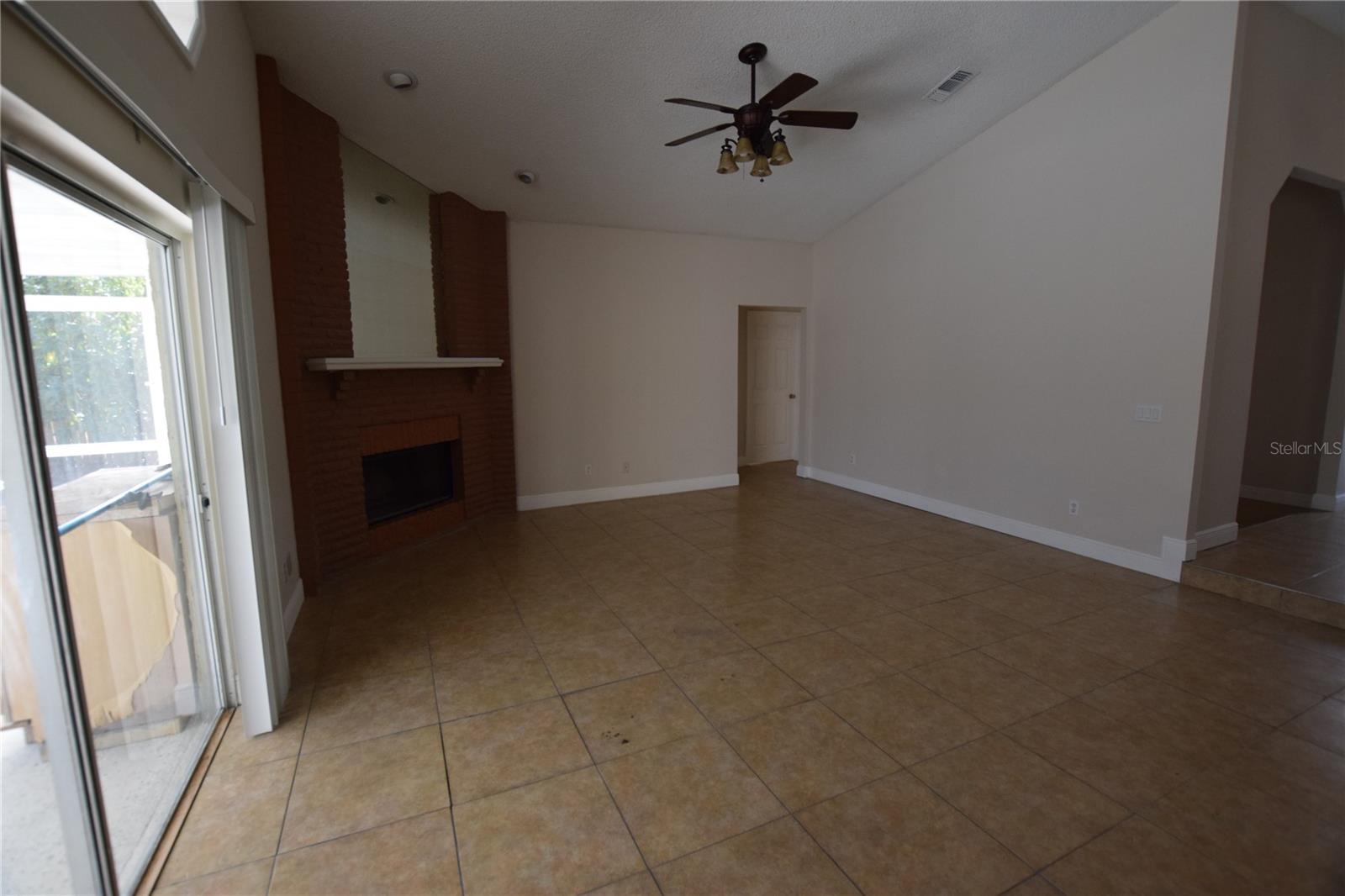 Image 7 of 24 For 6952 Knightswood Drive