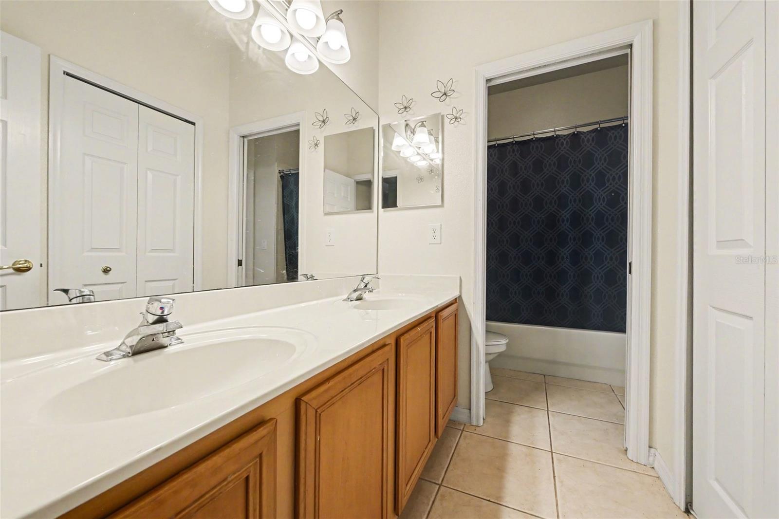 Image 17 of 29 For 4323 Caledonia Avenue