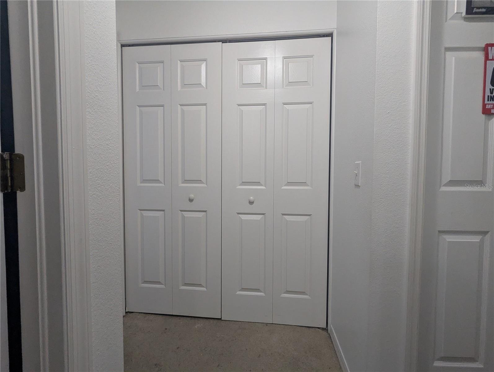 Image 32 of 40 For 10740 Keys Gate Drive