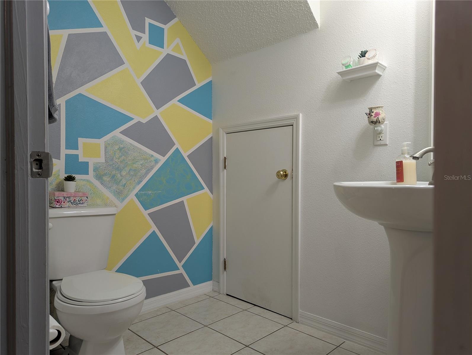 Image 7 of 40 For 10740 Keys Gate Drive