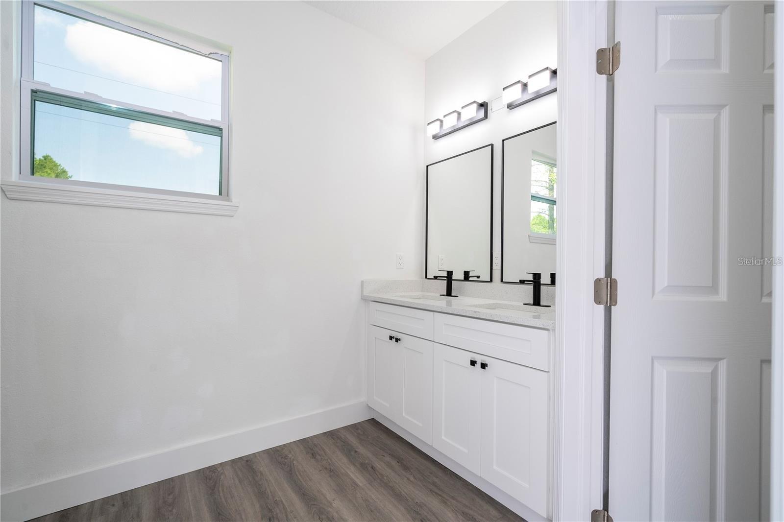 Image 15 of 35 For 6671 151st Loop