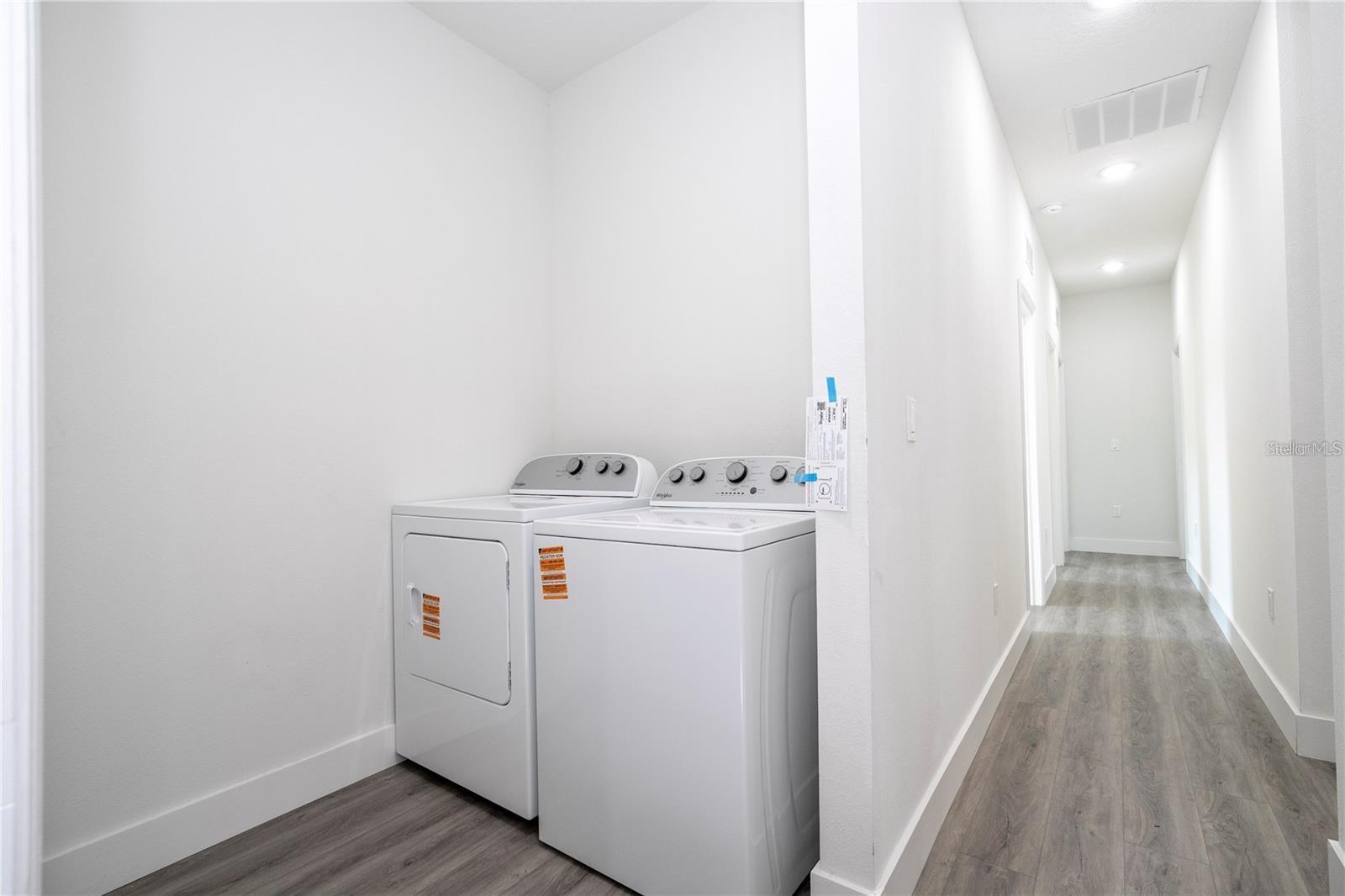 Image 18 of 35 For 6671 151st Loop