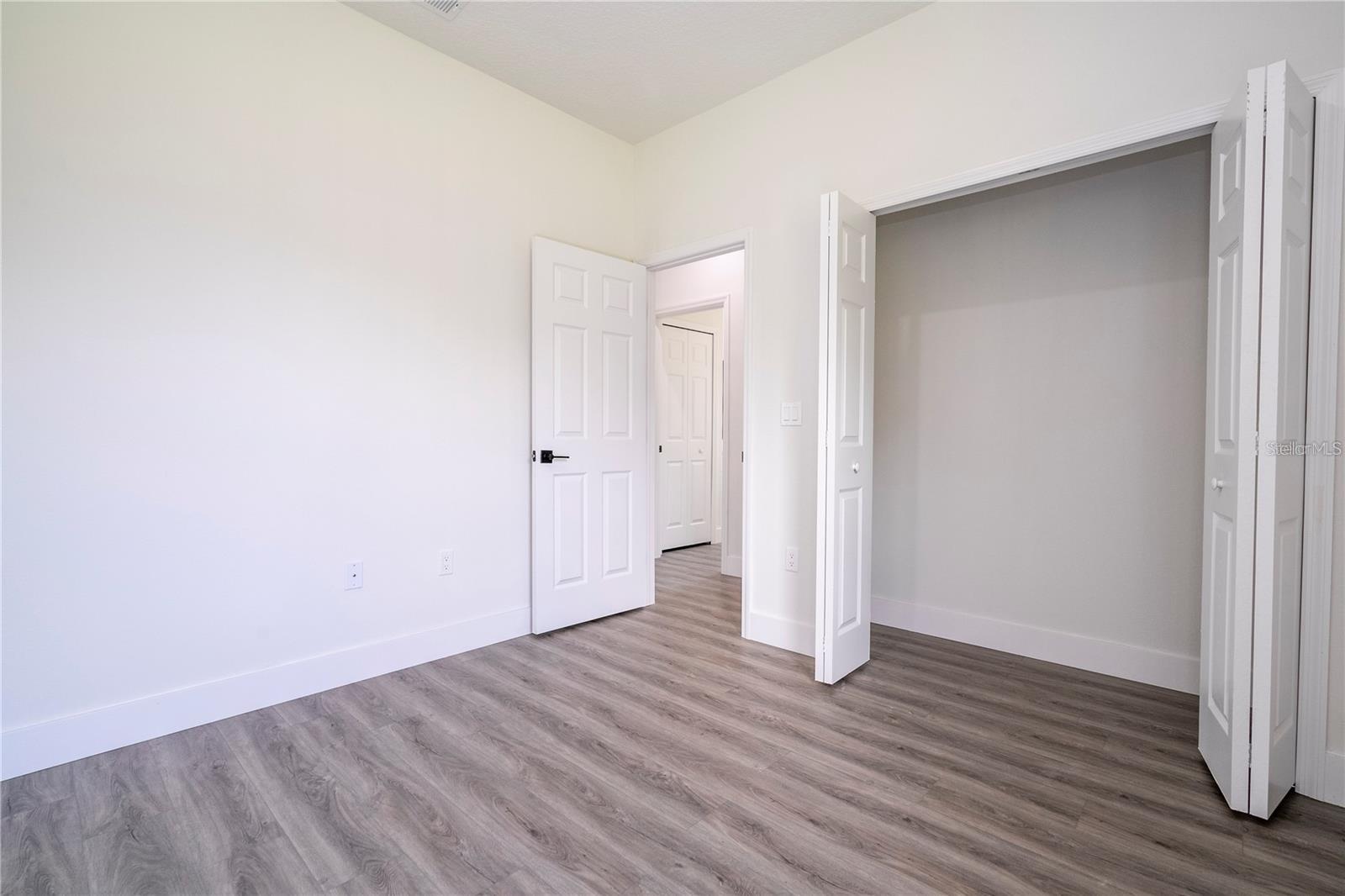 Image 27 of 35 For 6671 151st Loop