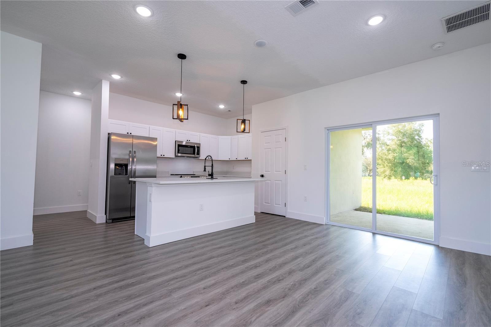 Image 5 of 35 For 6671 151st Loop