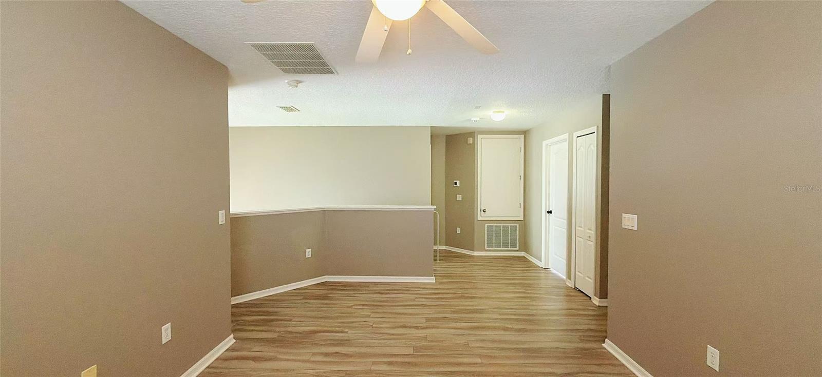 Image 19 of 43 For 13212 Social Lane