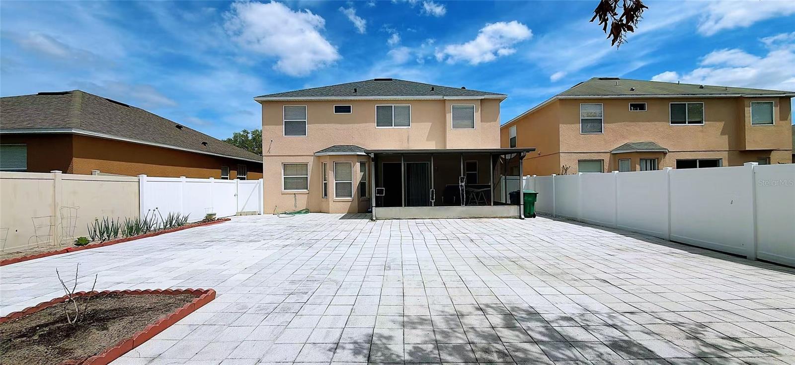 Image 33 of 43 For 13212 Social Lane