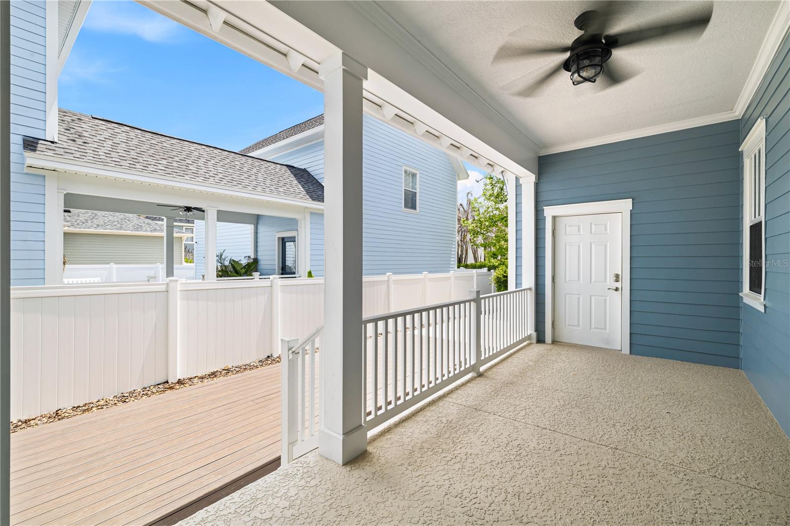 Listing photo id 23 for 5338 Ardsdale Lane